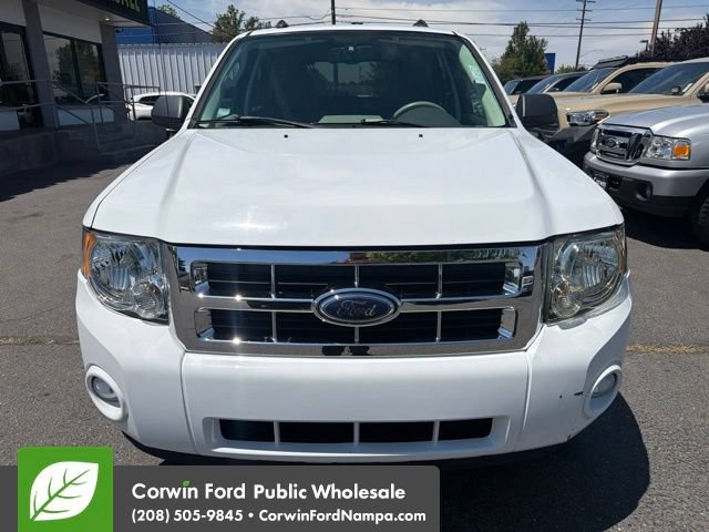 Used 2009 Ford Escape XLT FWD image 2
