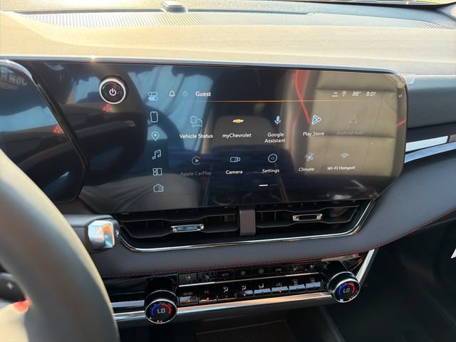 New 2027 Chevrolet Equinox RS w/ Convenience Package III FWD image 26