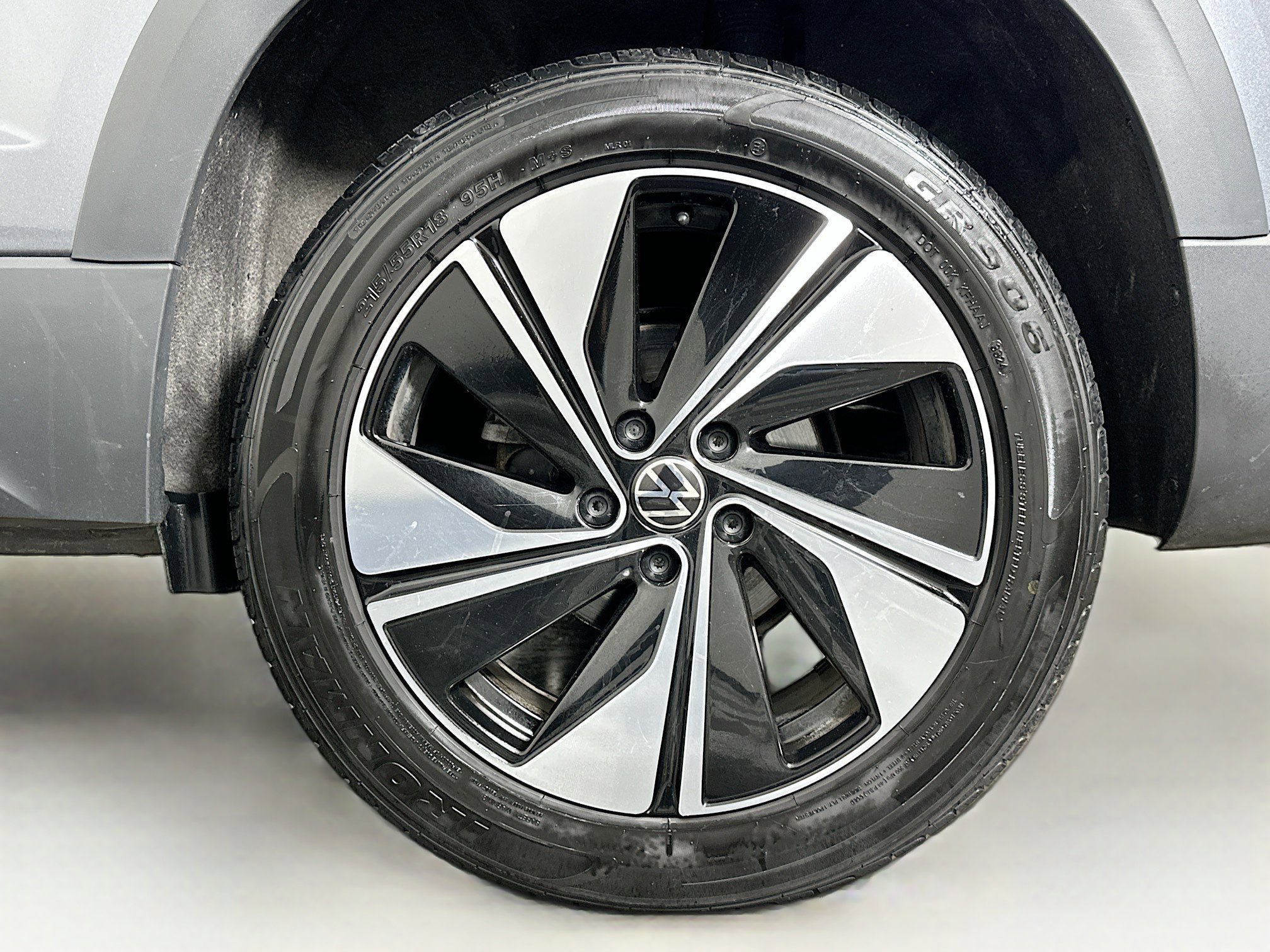 Used 2024 Volkswagen Taos SE image 11