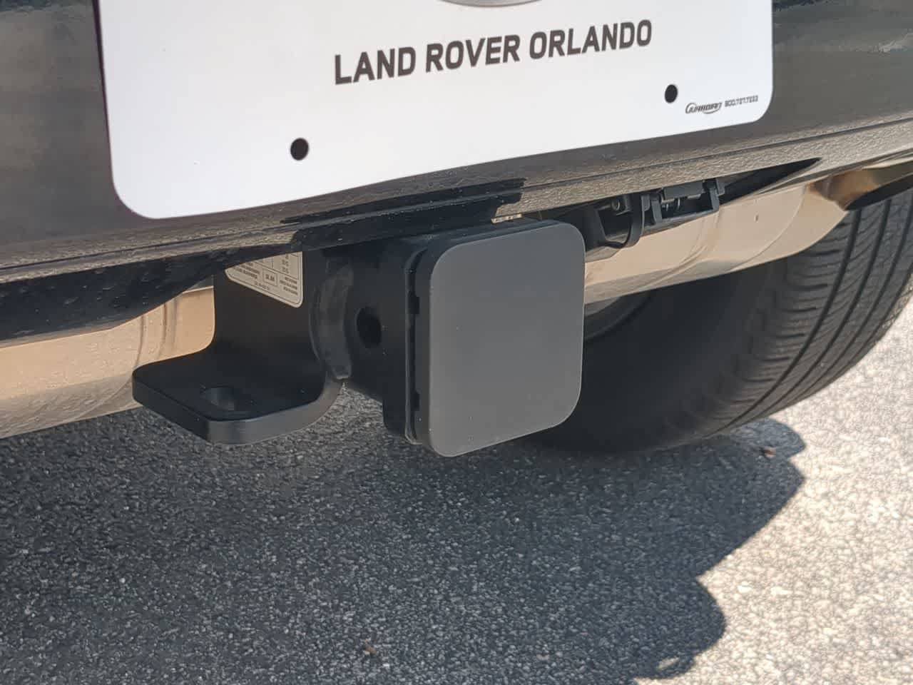 Certified 2024 Land Rover Defender 110 X-Dynamic SE AWD/4WD image 35