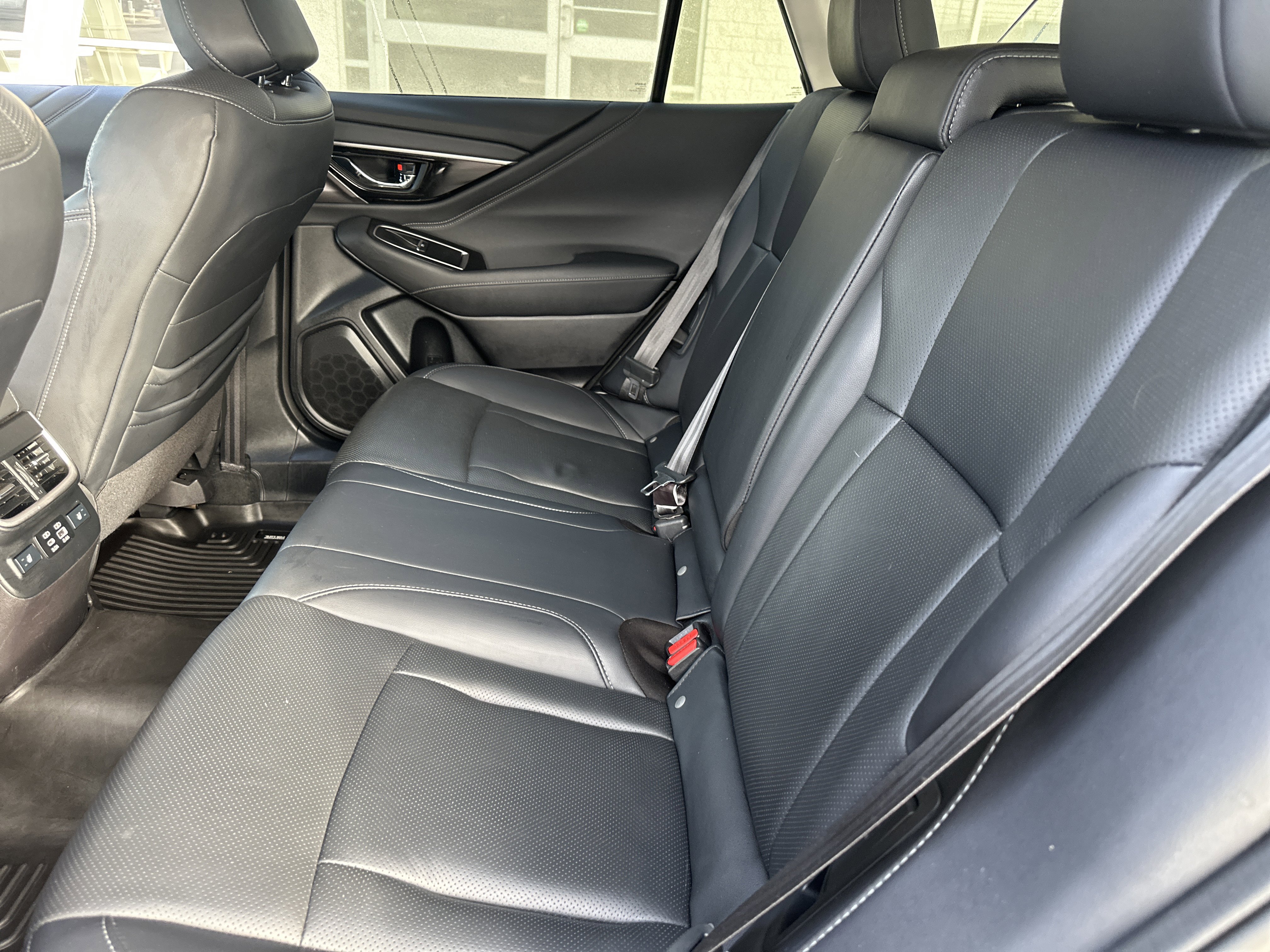 Used 2023 Subaru Outback Touring XT image 12