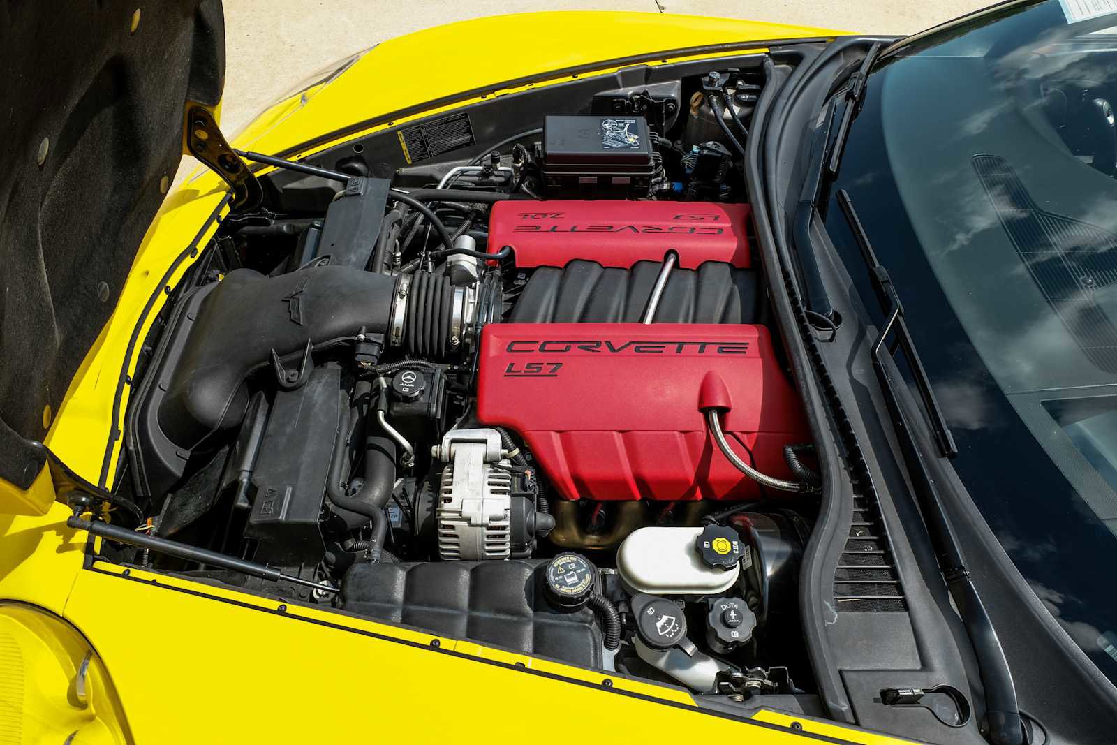 Used 2008 Chevrolet Corvette Z06 w/ Preferred Equipment Group RWD image 38