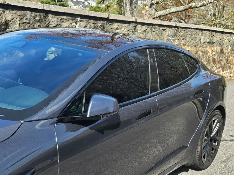 Used 2022 Tesla Model S AWD image 22