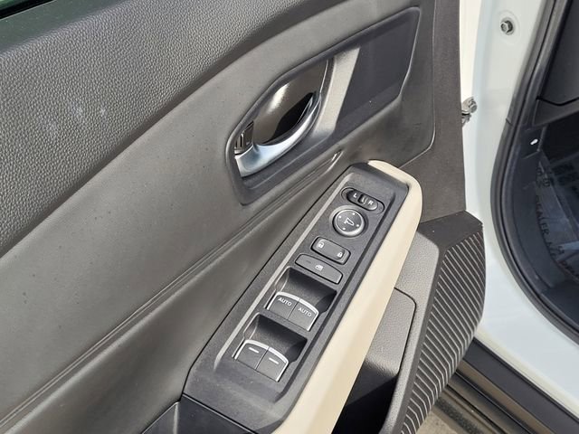 Used 2025 Honda Accord SE image 25