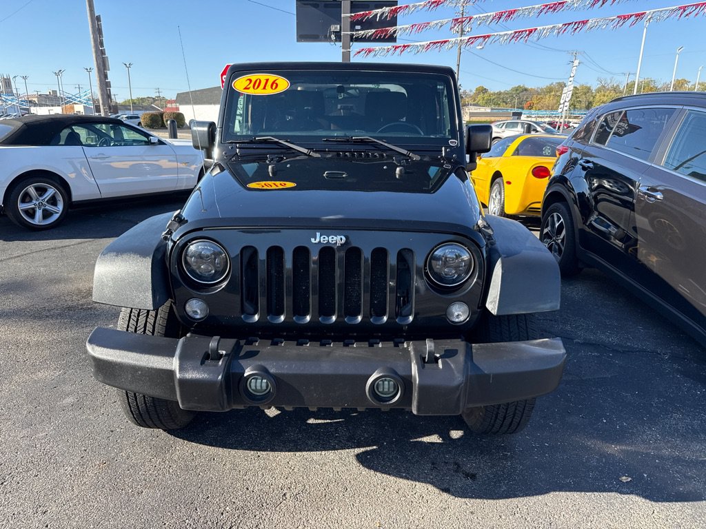 Used 2016 Jeep Wrangler Sport w/ Quick Order Package 23S AWD/4WD image 3
