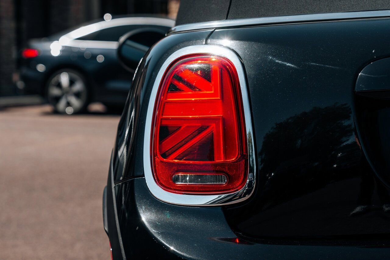 Used 2019 MINI Cooper John Cooper Works FWD image 15