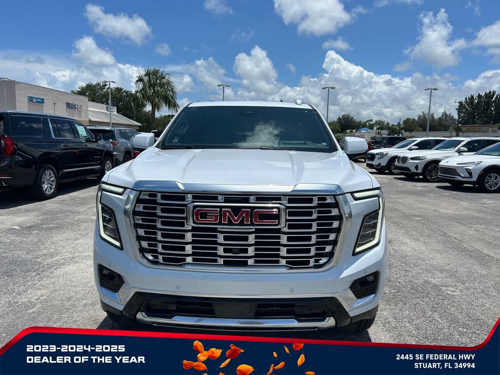 New 2026 GMC Yukon XL Denali w/ Denali Reserve Package AWD/4WD image 2