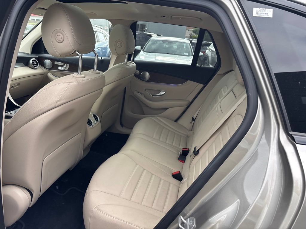 Used 2020 Mercedes-Benz GLC 43 AMG 4MATIC image 13