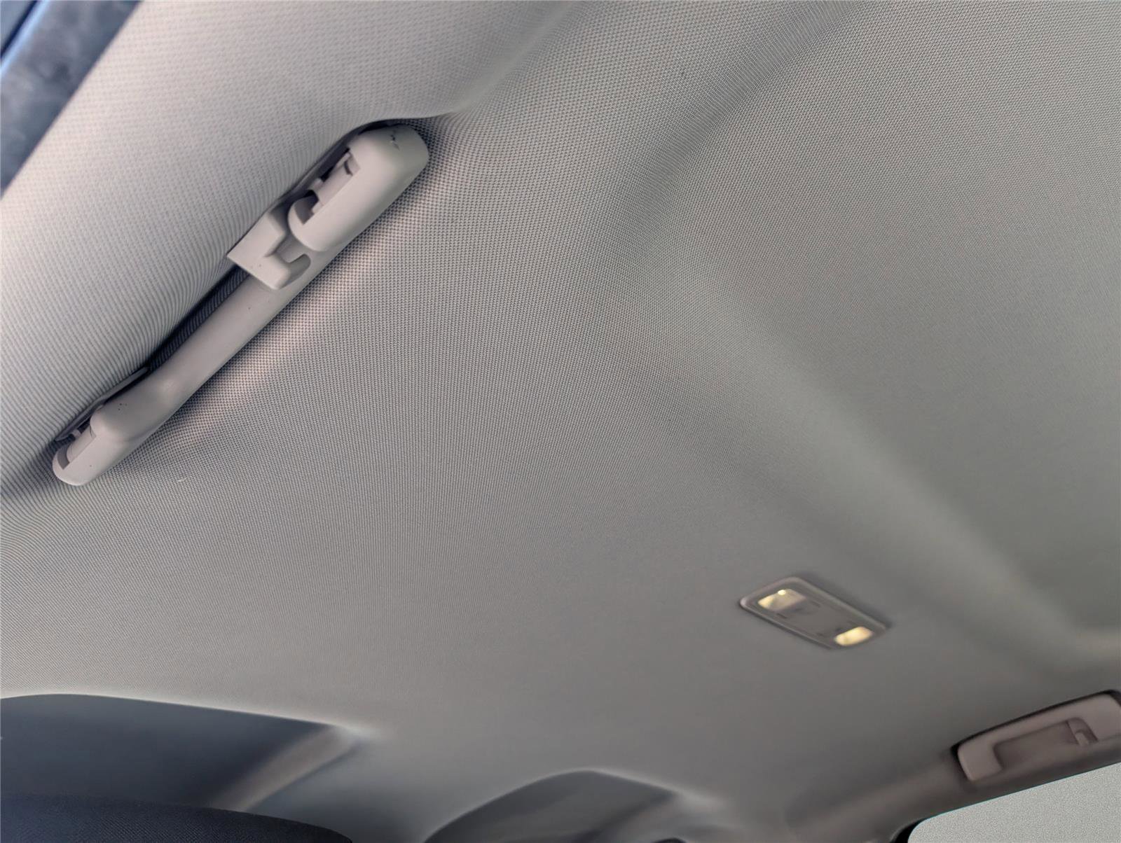 Used 2018 Chevrolet Silverado 1500 LT w/ Texas Edition image 28