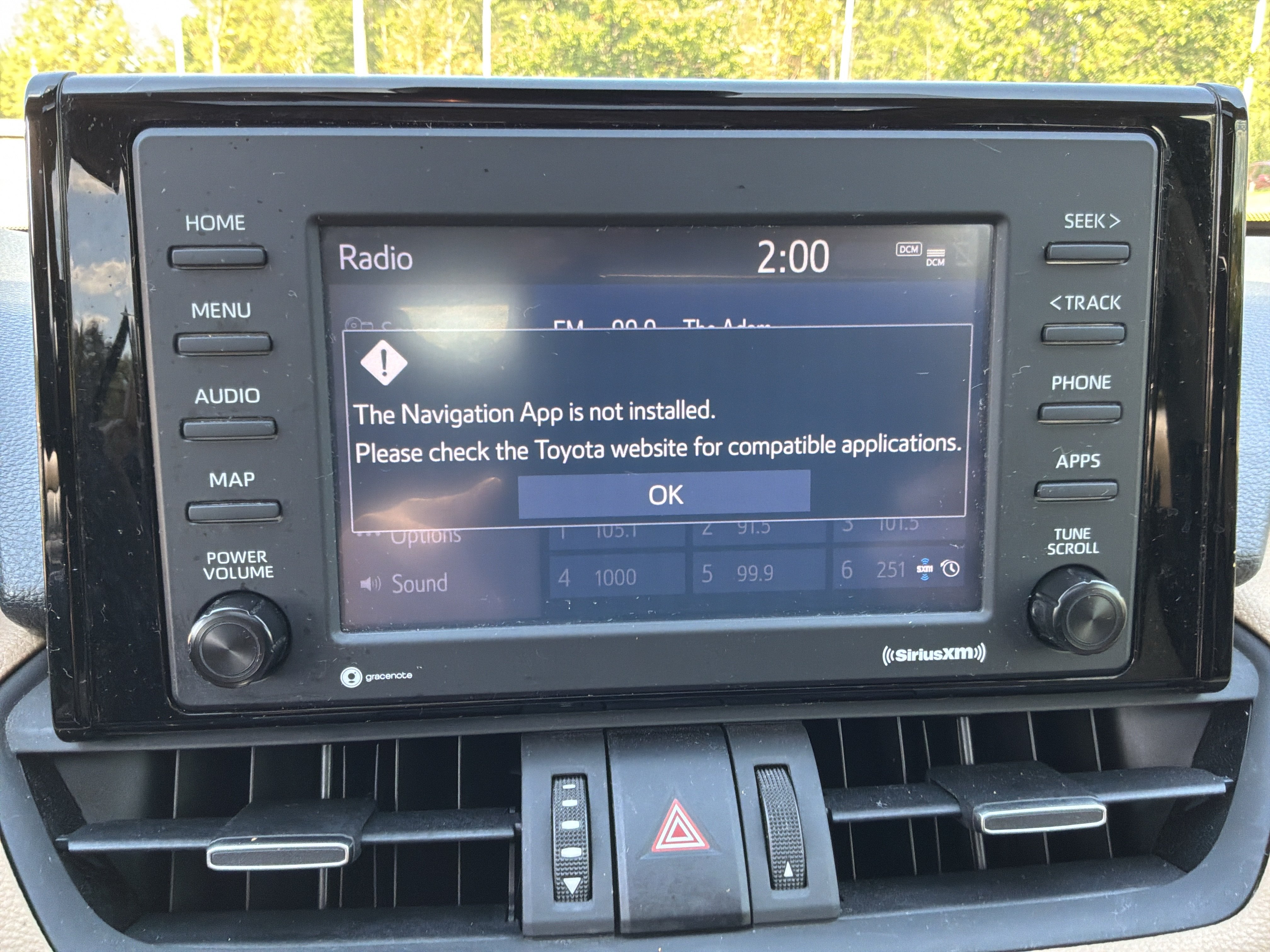 Used 2020 Toyota RAV4 XLE Premium FWD image 24