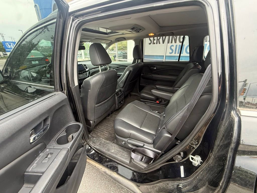 Used 2016 Honda Pilot Elite image 8