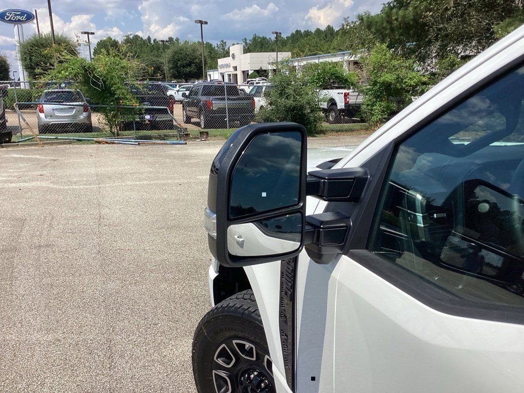 New 2026 Ford F250 Platinum image 23