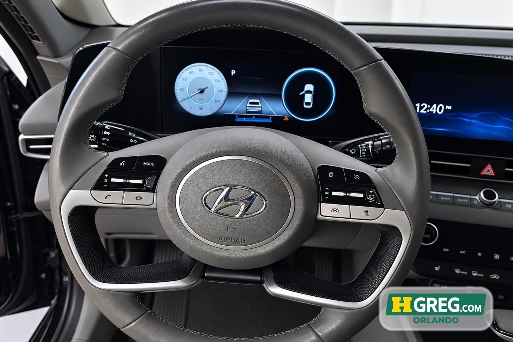 Used 2023 Hyundai Elantra SEL w/ Convenience Package FWD image 13