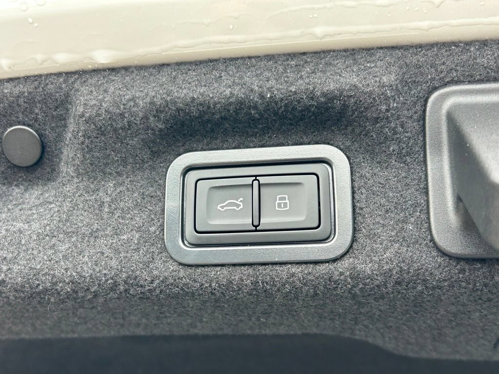 New 2026 Audi A6 Premium Plus AWD/4WD image 50