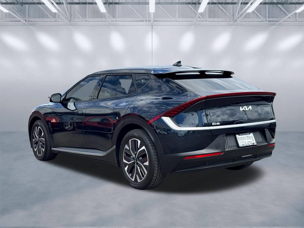 Used 2023 Kia EV6 Light RWD image 4