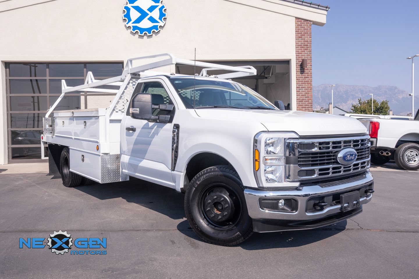 Used 2024 Ford F350 XL w/ XL Chrome Package RWD image 1