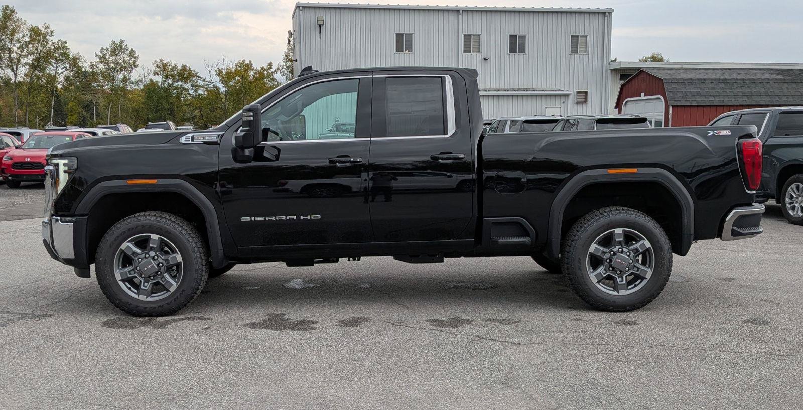 New 2026 GMC Sierra 2500 SLE w/ SLE Value Package; AWD/4WD image 5