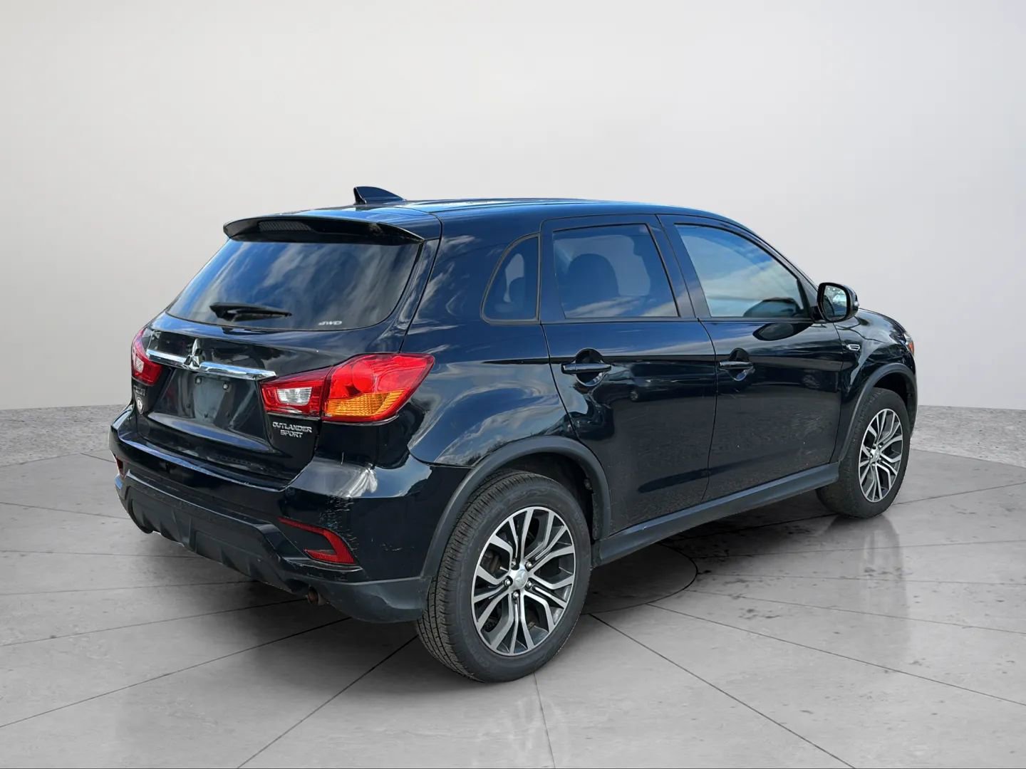 Used 2018 Mitsubishi Outlander Sport LE image 13