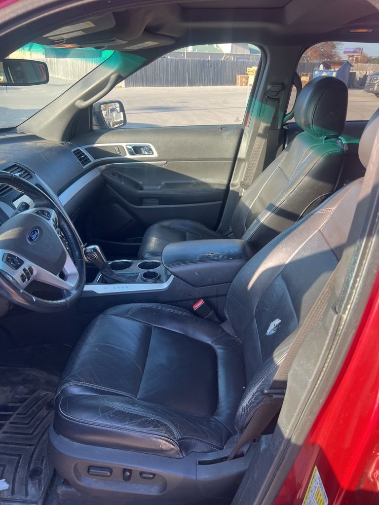 Used 2011 Ford Explorer XLT w/ 202A Rapid Spec Order Code image 9