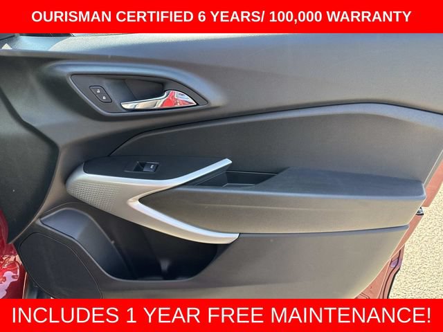 Used 2024 Chevrolet Trax RS FWD image 8