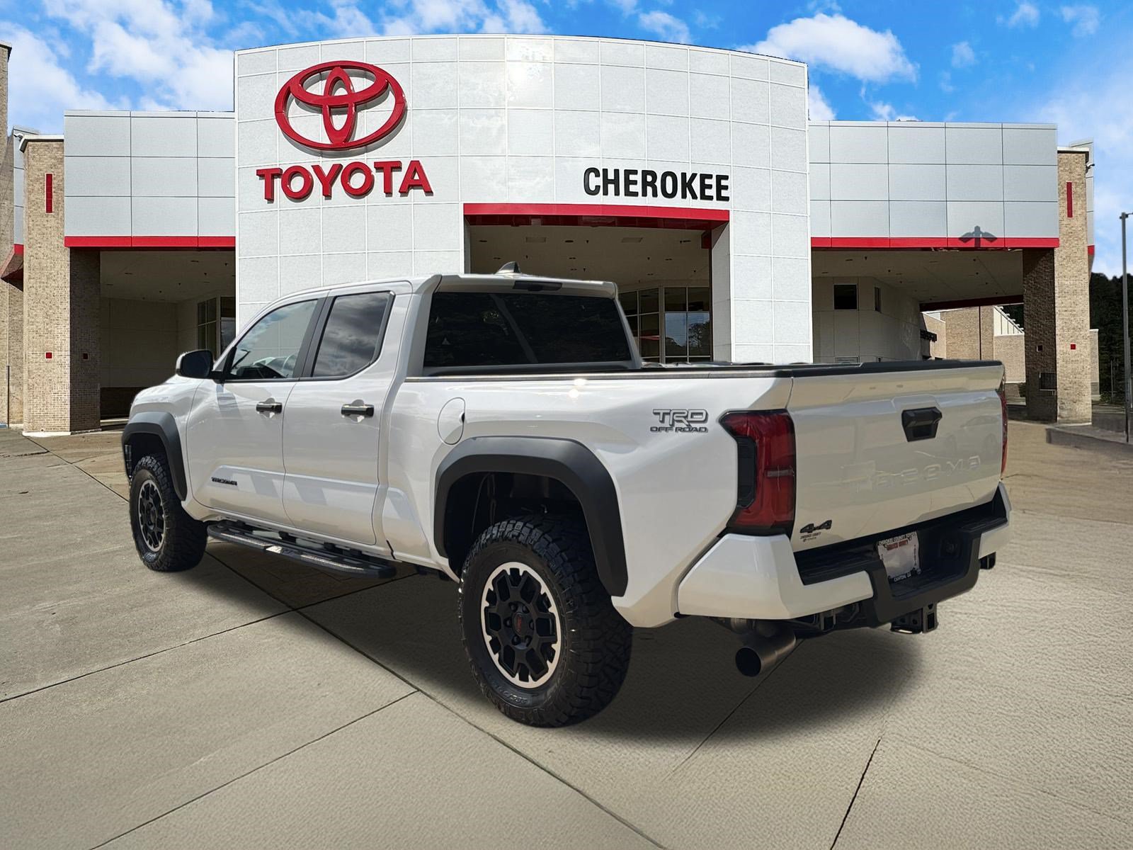 Used 2025 Toyota Tacoma TRD Off-Road AWD/4WD image 7