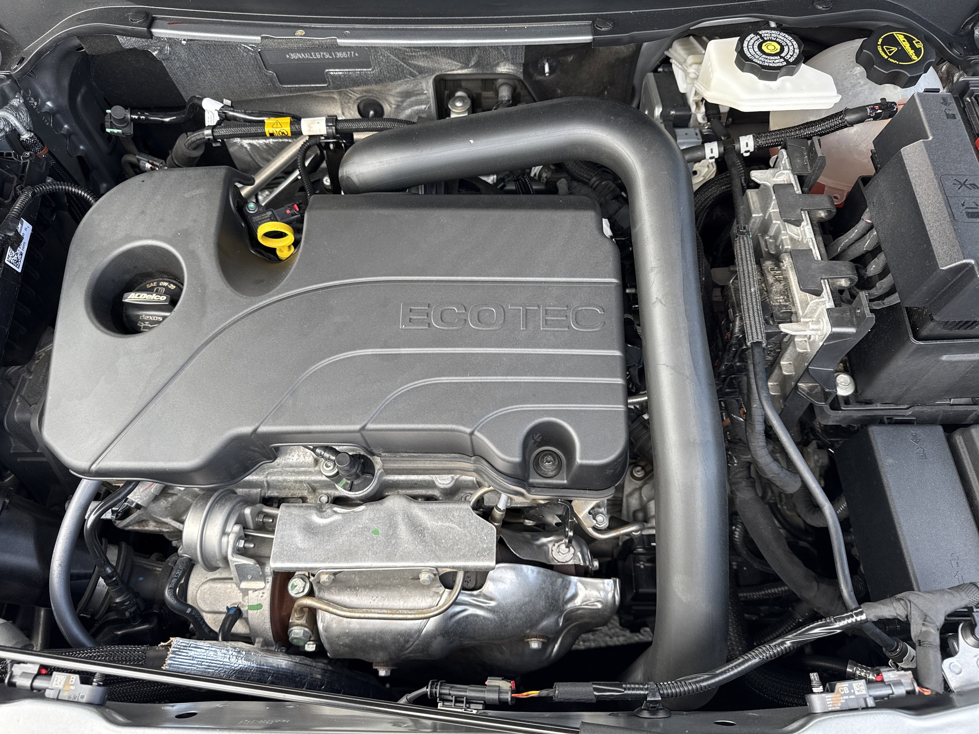 Used 2025 Chevrolet Equinox RS w/ Safety and Technology Package FWD image 33