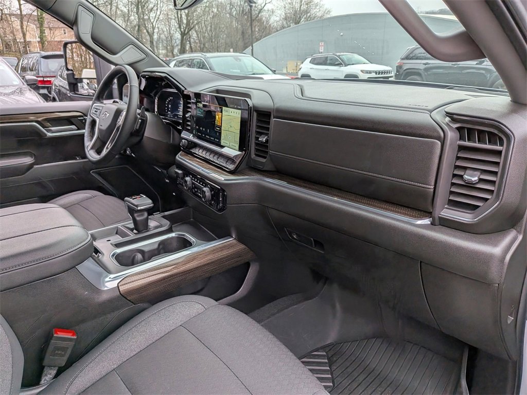 Used 2024 Chevrolet Silverado 1500 RST w/ Z71 Off-Road Package image 23