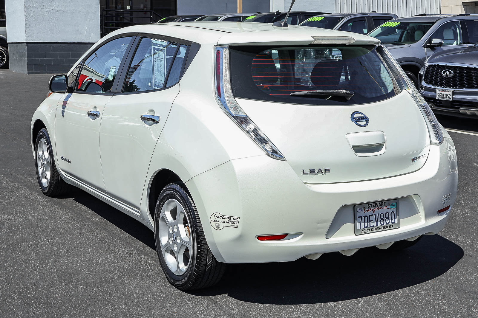 Used 2013 Nissan Leaf SV w/ LED & Quick Charge Pkg FWD image 21