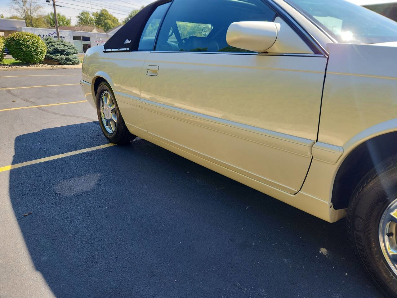 Used 2002 Cadillac Eldorado Touring w/ Preffered Equipment Group image 6