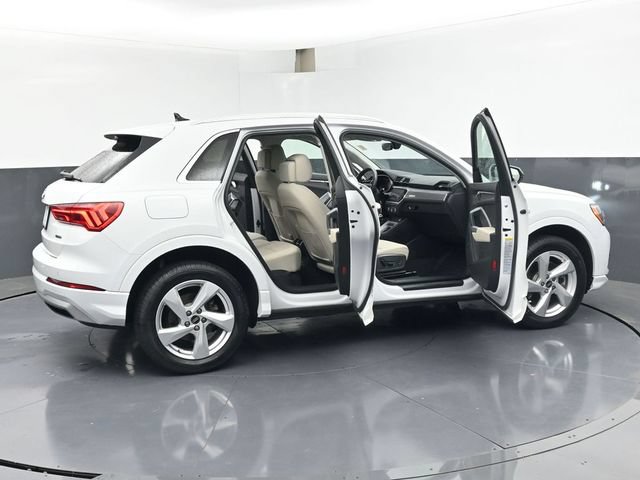 Used 2022 Audi Q3 2.0T Premium AWD/4WD image 50