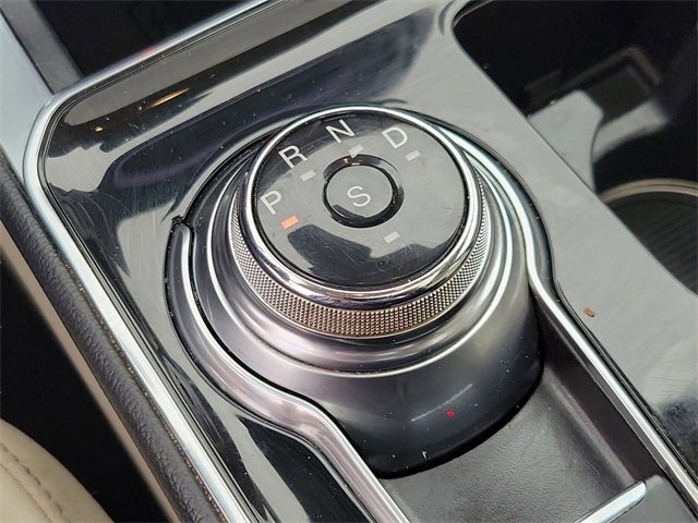 Used 2019 Ford Edge Titanium w/ Equipment Group 301A image 30