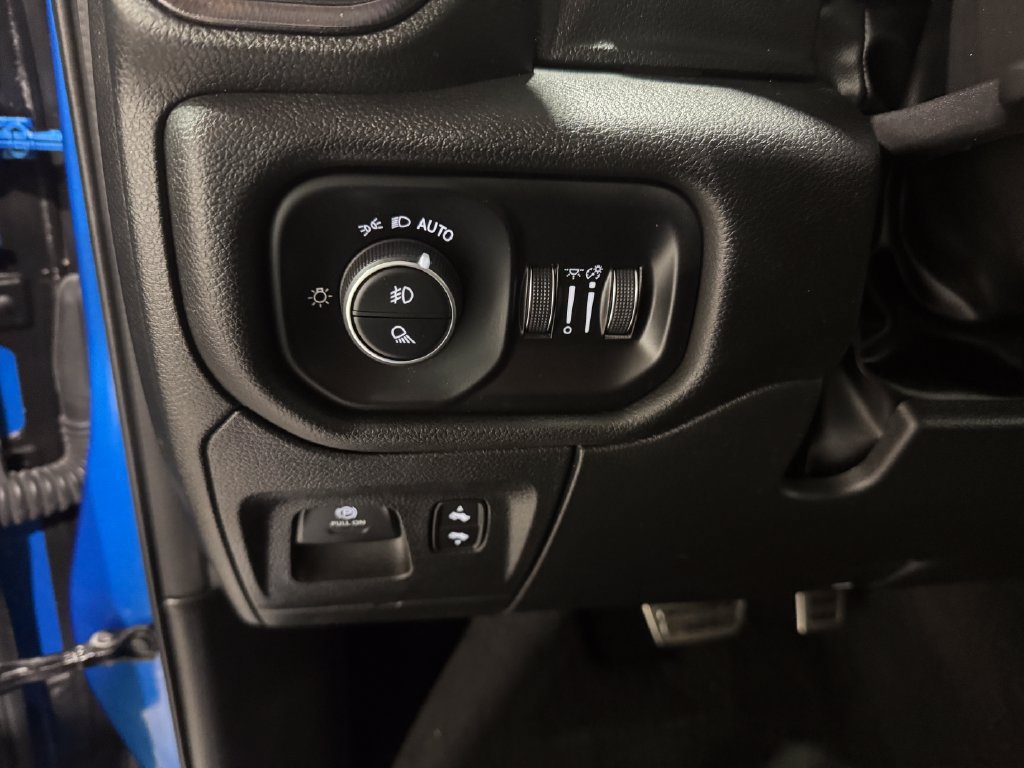 Used 2024 RAM 1500 Rebel w/ Rebel Level 2 Equipment Group AWD/4WD image 37