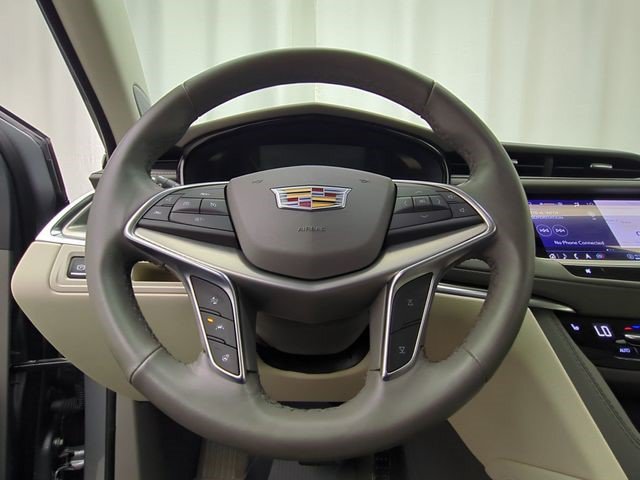 Certified 2024 Cadillac XT5 Premium Luxury w/ LPO, Floor Liner Package AWD/4WD image 8