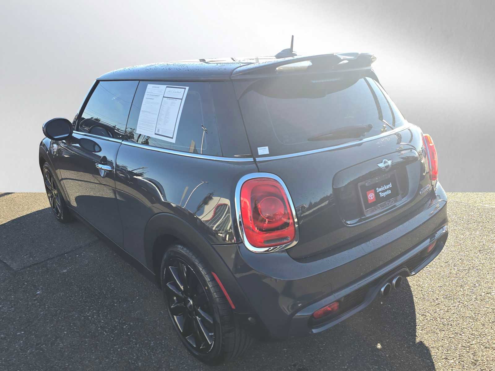 Used 2018 MINI Cooper S image 5