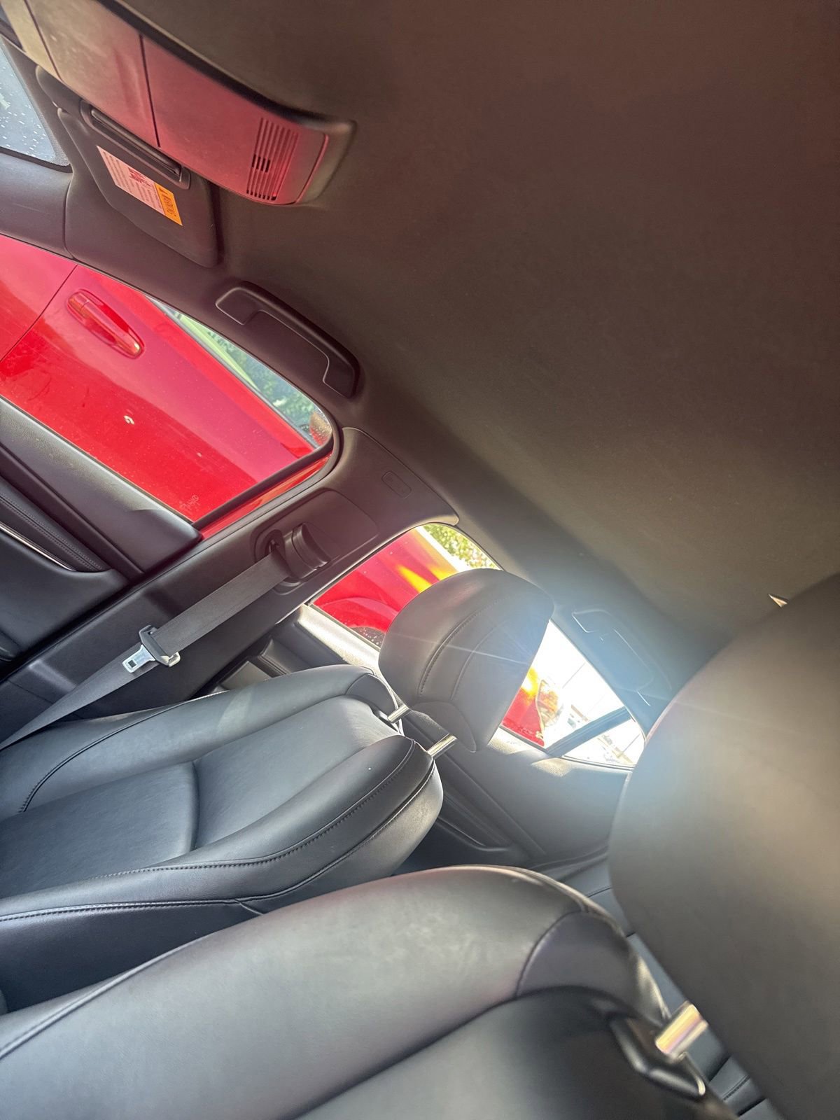 Used 2019 MAZDA MAZDA3 Hatchback w/ Preferred Package FWD image 10