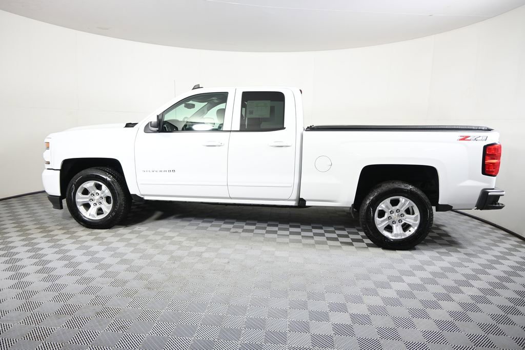 Used 2019 Chevrolet Silverado 1500 LT w/ All Star Edition AWD/4WD image 3