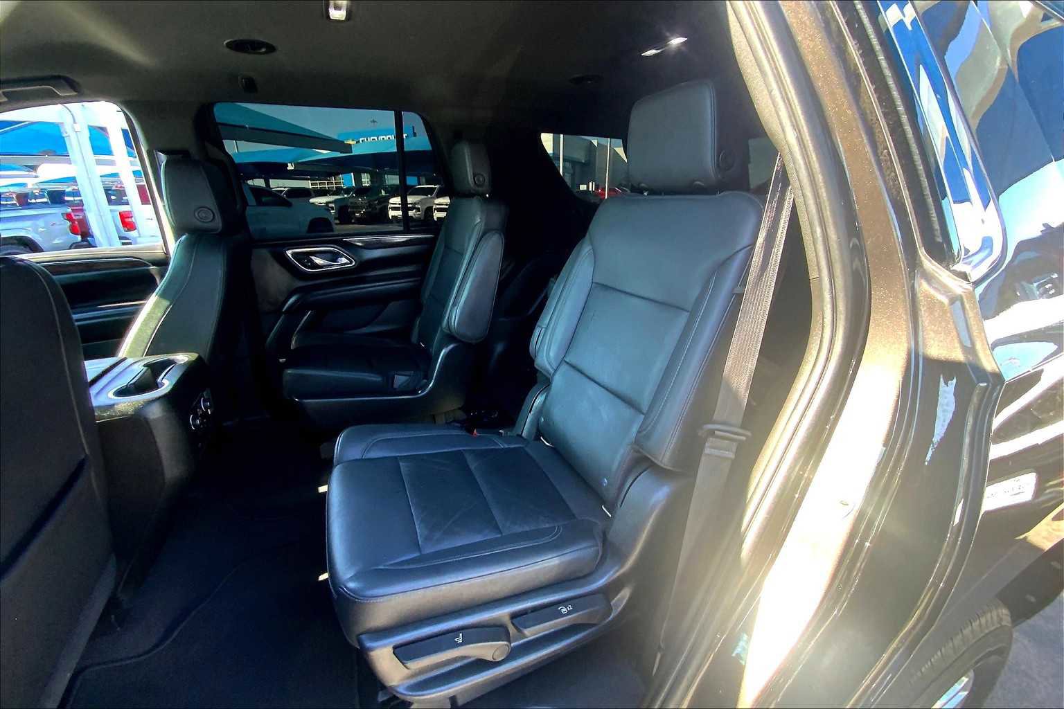 Used 2021 Chevrolet Tahoe LT image 19