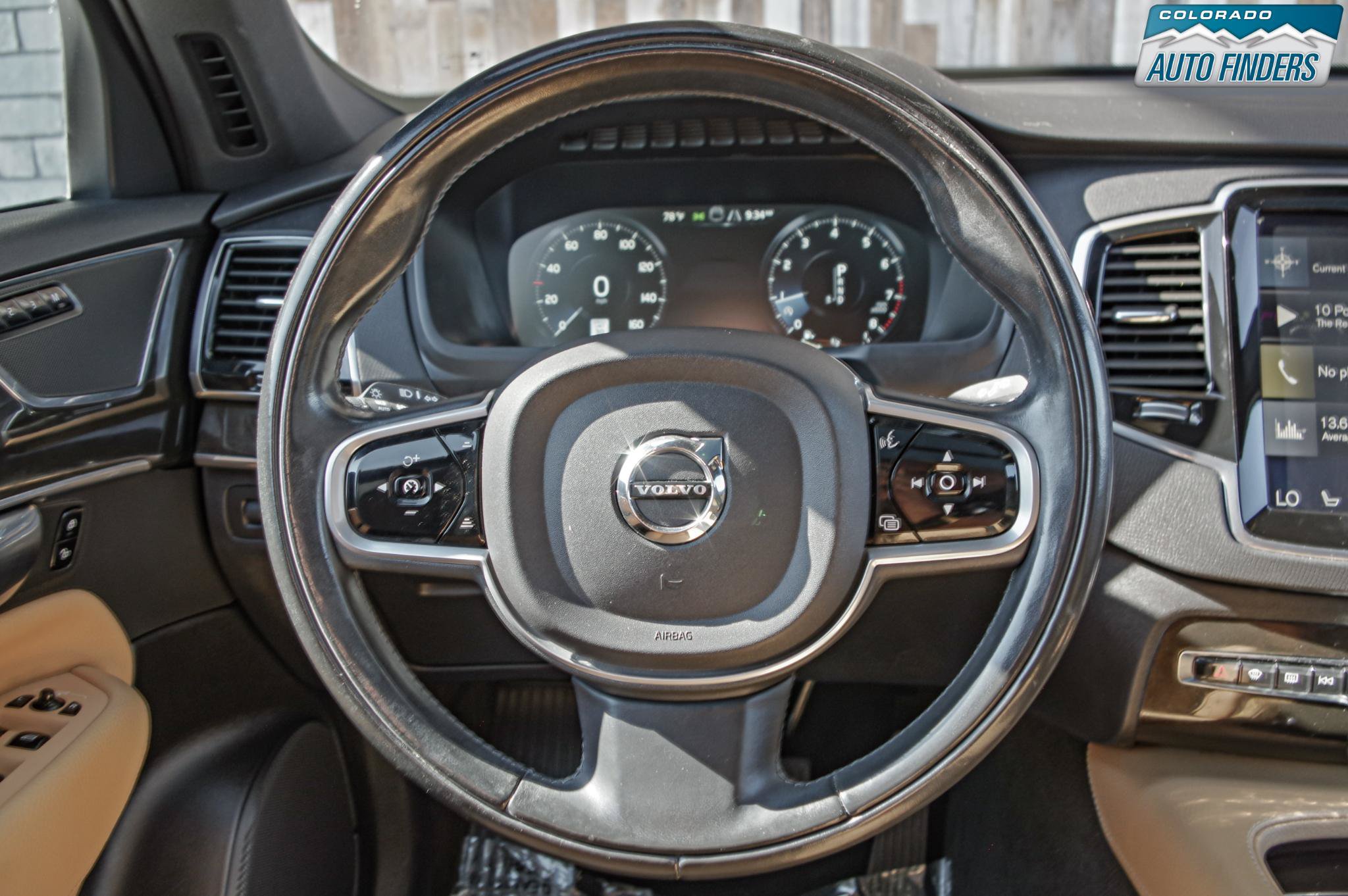 Used 2018 Volvo XC90 T6 Momentum w/ Convenience Package AWD/4WD image 13