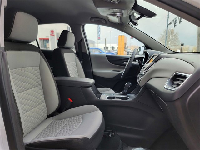 Used 2019 Chevrolet Equinox LS w/ LS Convenience Package image 24