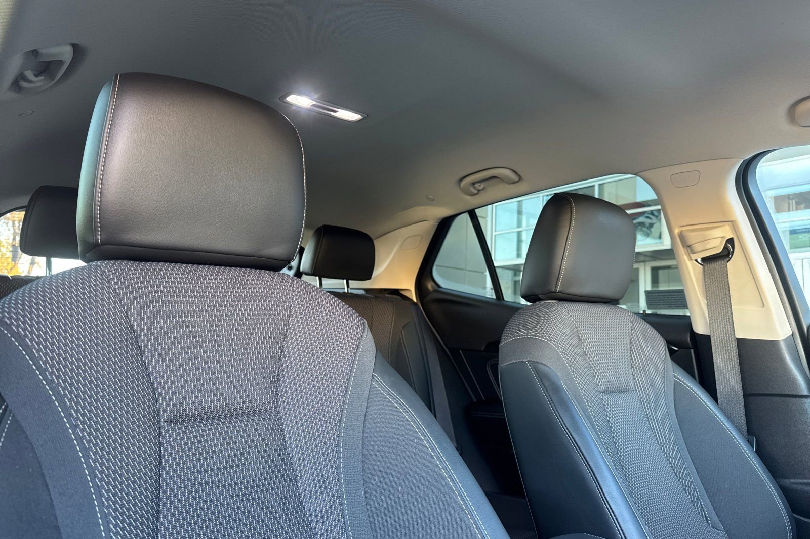 Used 2022 Buick Envision Preferred image 21