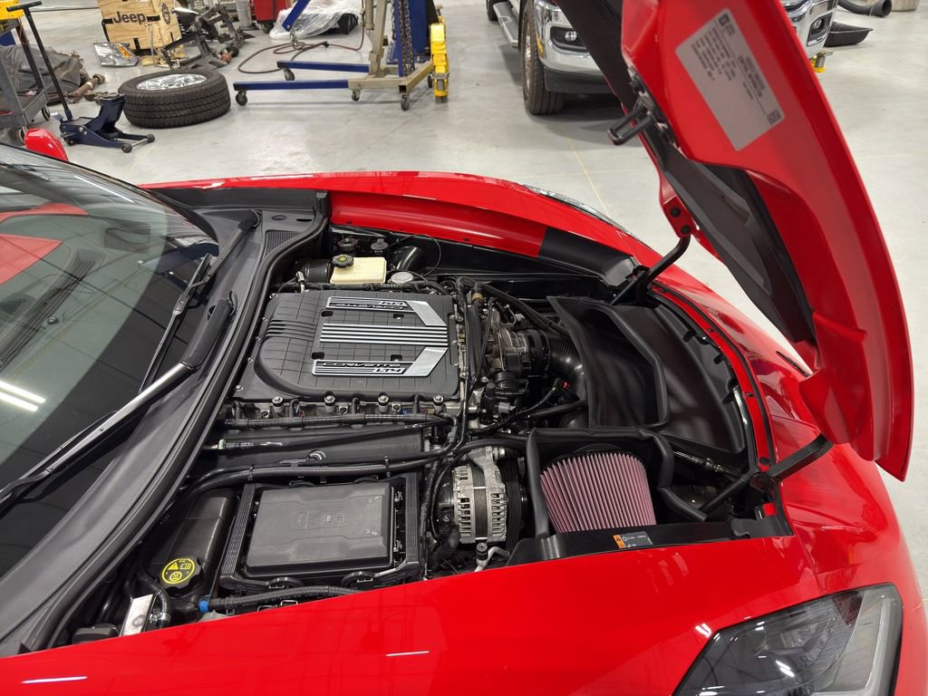 Used 2015 Chevrolet Corvette Z06 w/ 3LZ Preferred Equipment Group image 20