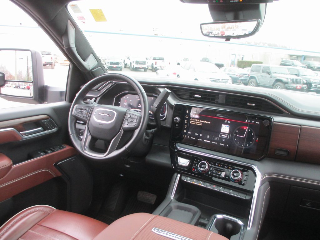 Certified 2025 GMC Sierra 3500 Denali Ultimate image 28