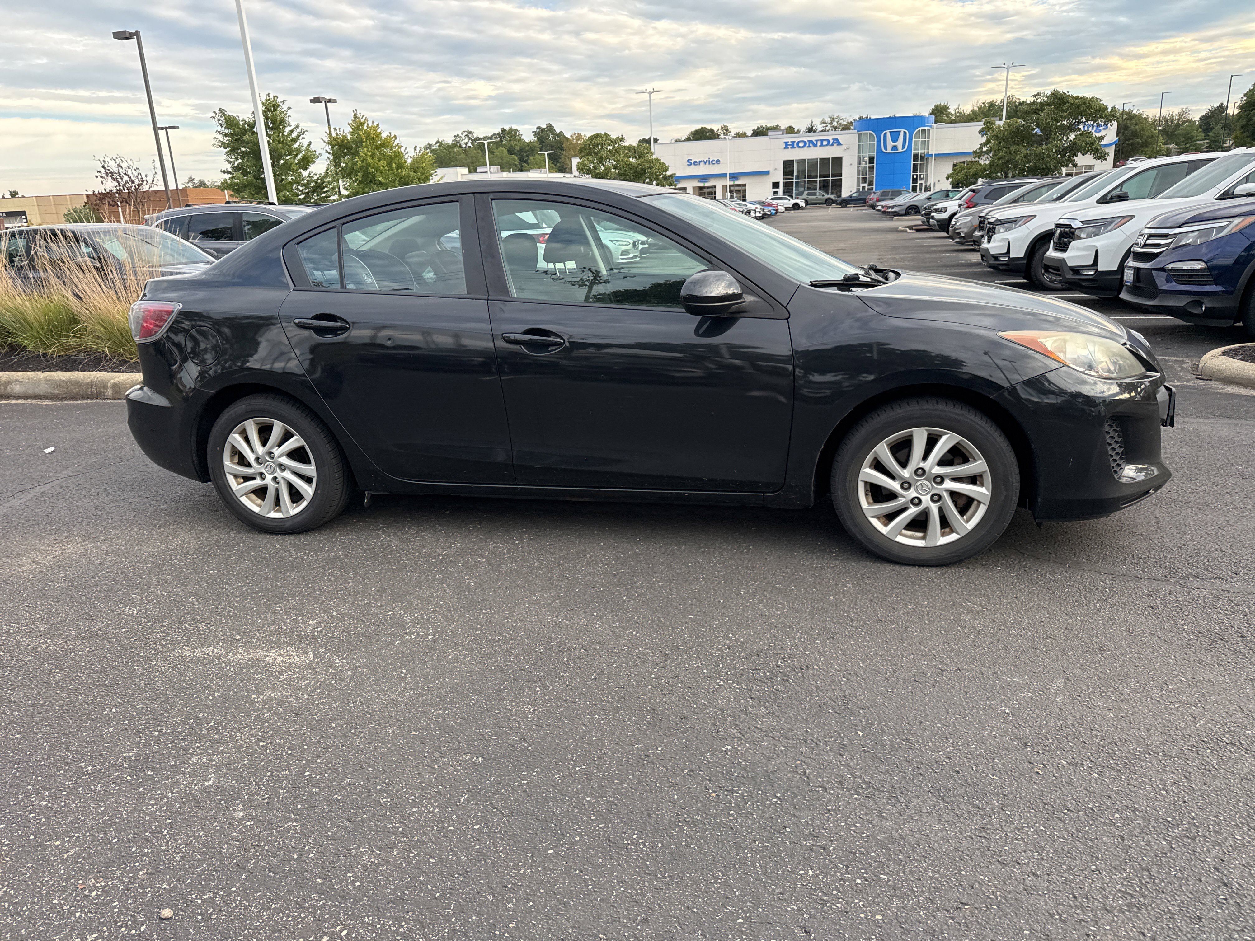 Used 2012 MAZDA MAZDA3 i Touring FWD image 15