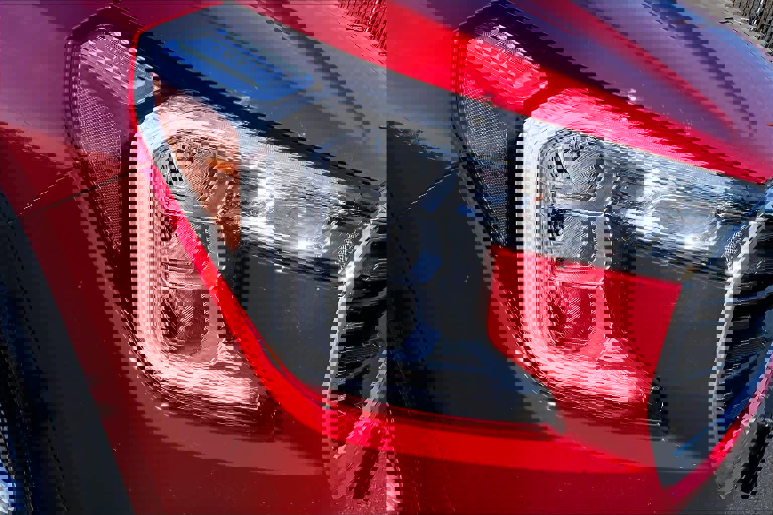 Used 2022 GMC Terrain SLE image 27