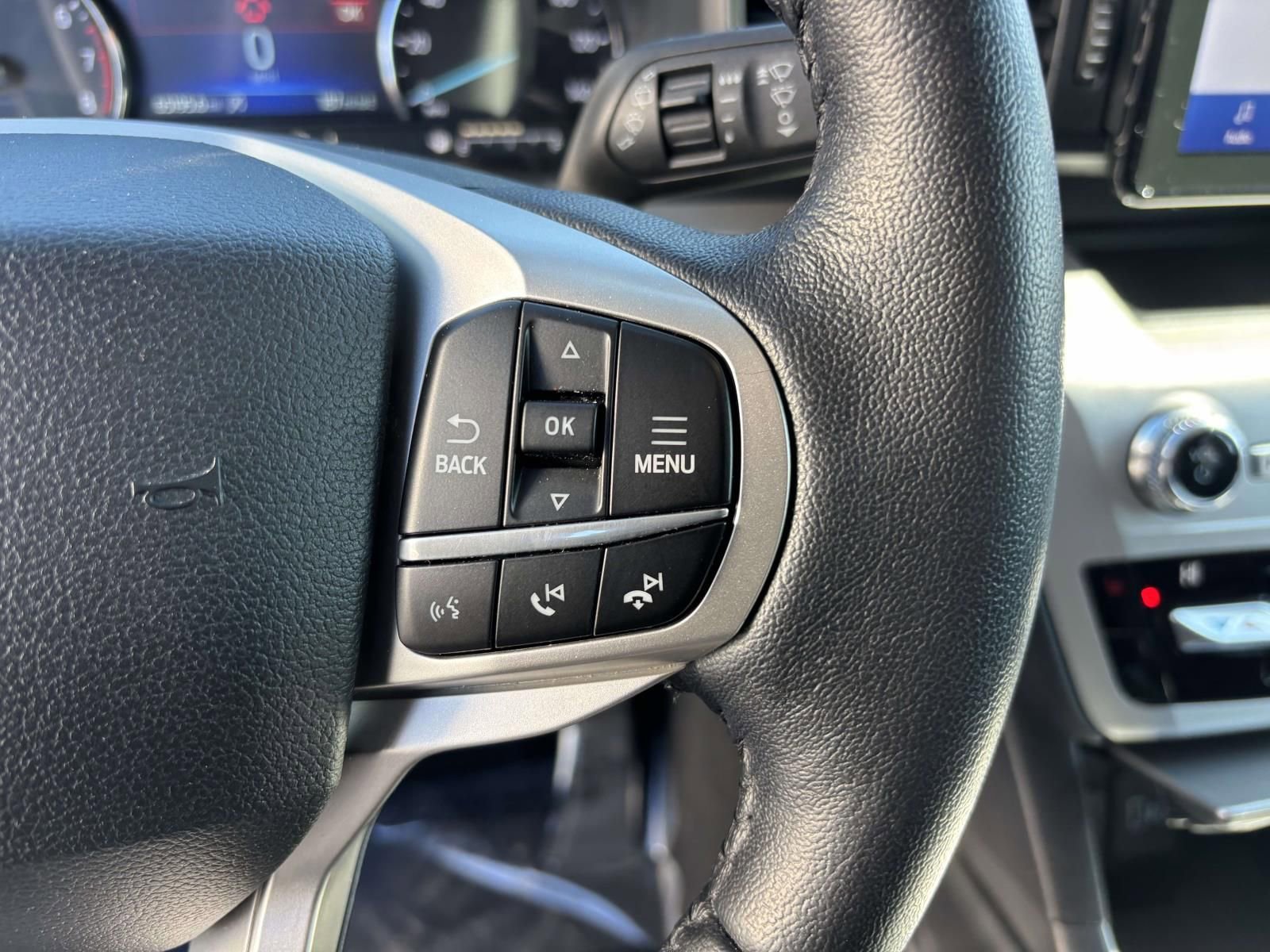 Used 2021 Ford Explorer XLT image 20