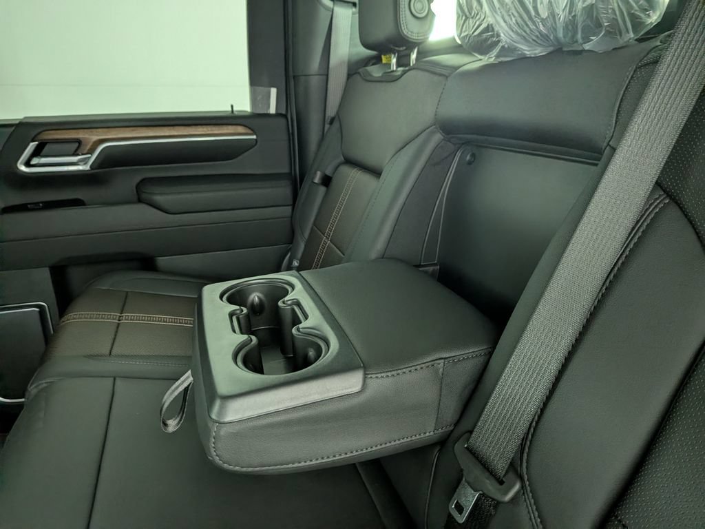 New 2026 Chevrolet Silverado 3500 High Country w/ High Country Premium Package AWD/4WD image 32