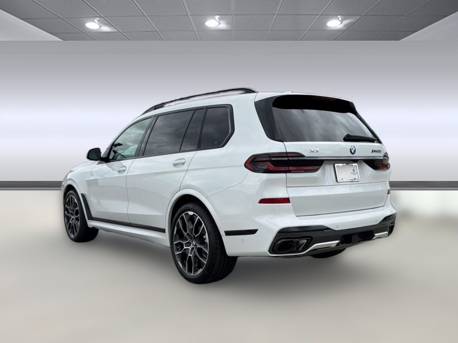 New 2027 BMW X7 M60i AWD/4WD image 3