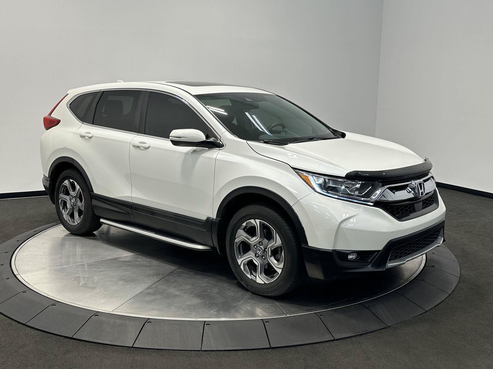 Used 2018 Honda CR-V EX image 2