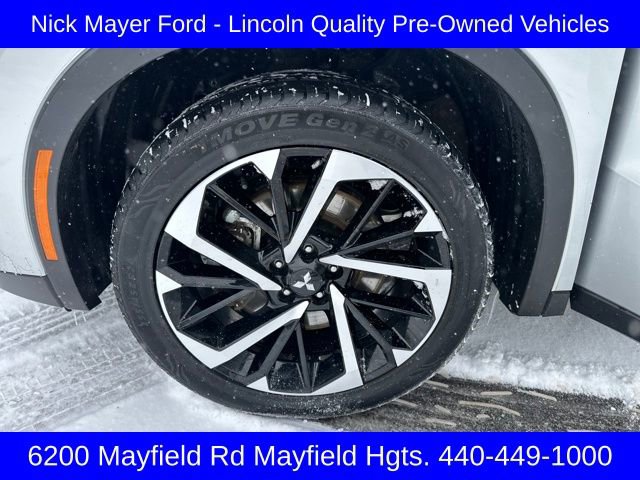 Used 2024 Mitsubishi Outlander image 31