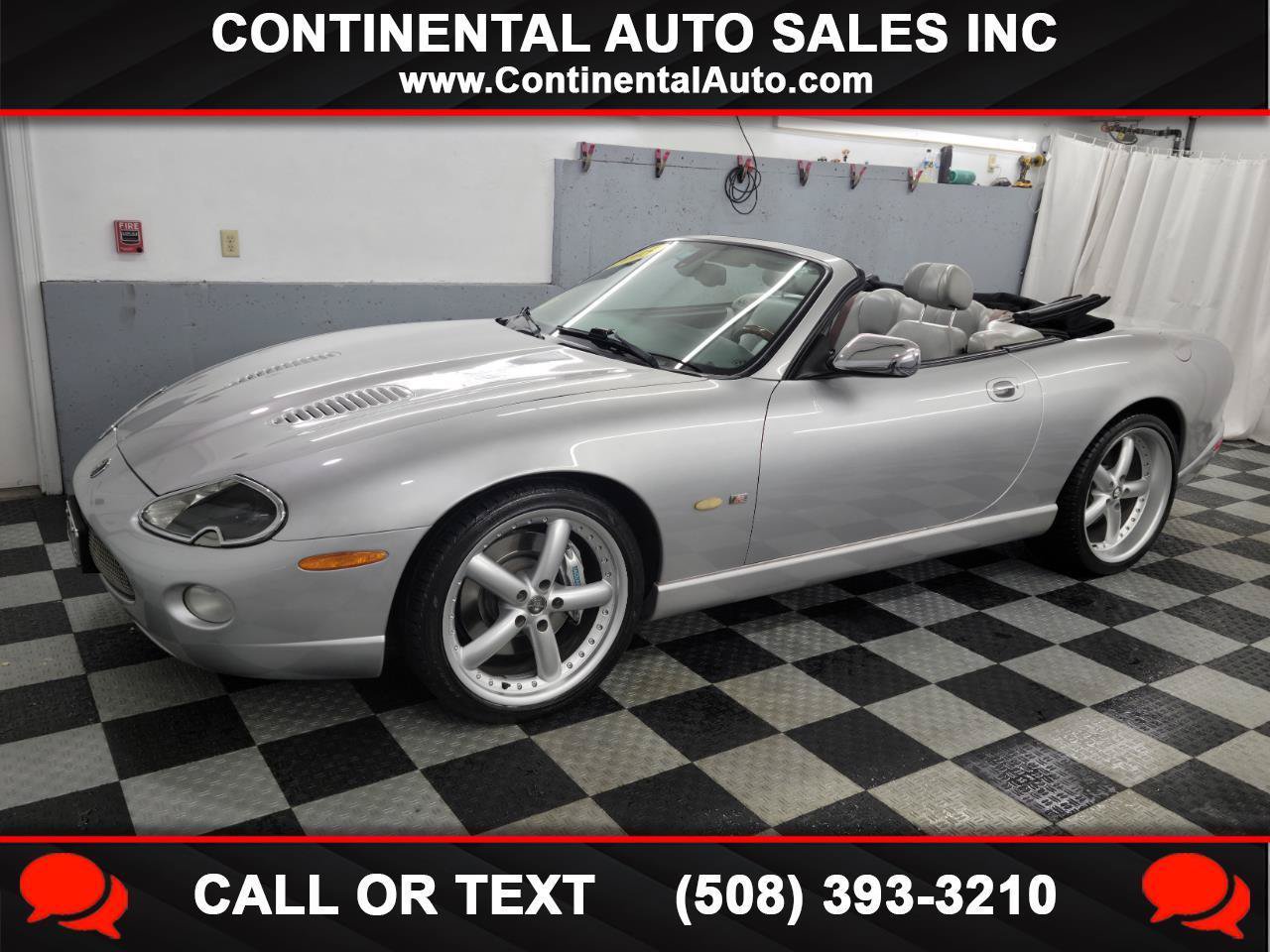 Used 2005 Jaguar XK8 Convertible RWD image 1